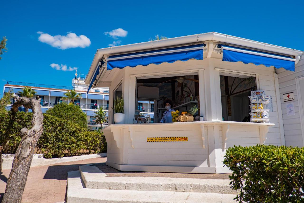 Ticho'S Greenblu Hotel Castellaneta Marina Kültér fotó