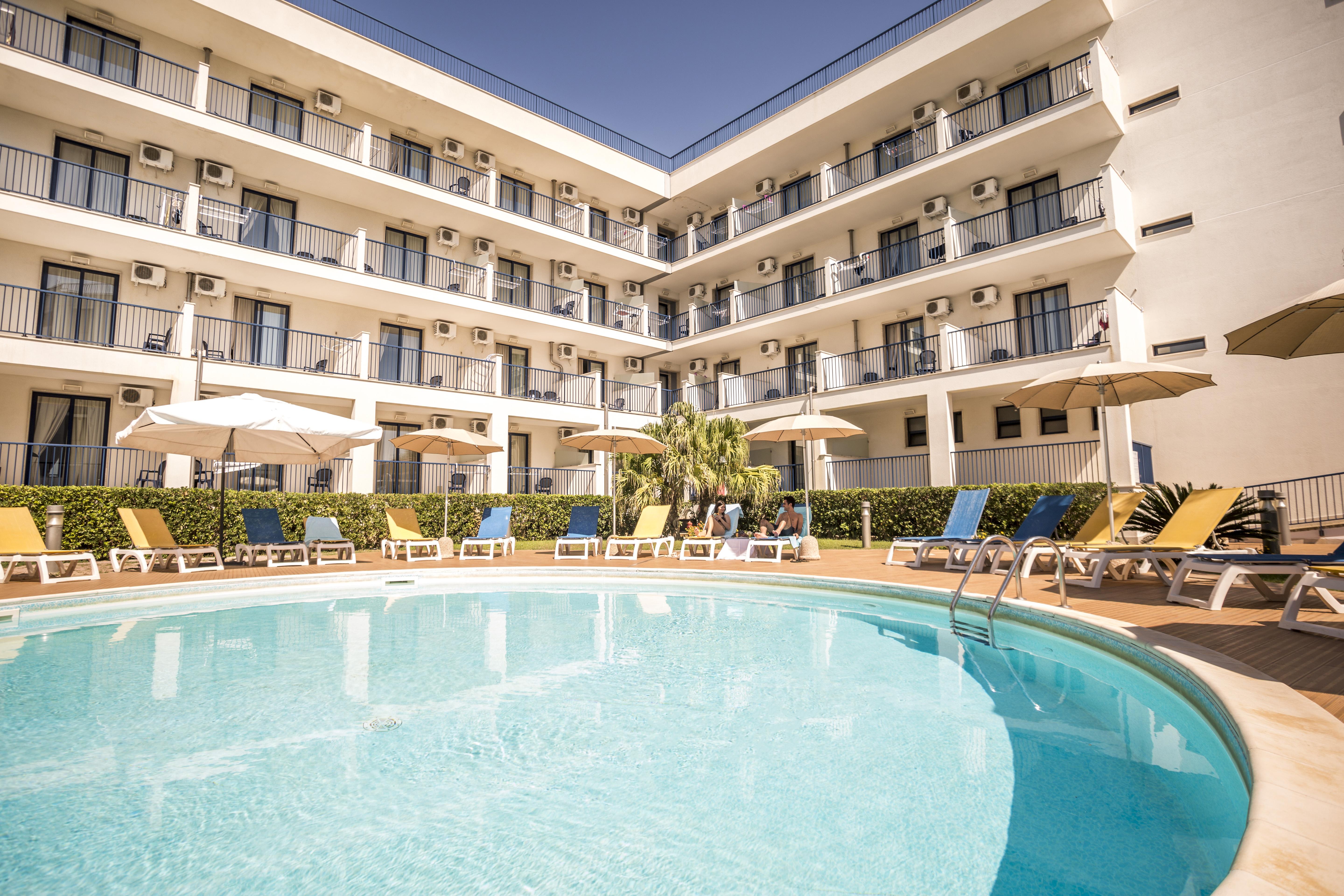 Ticho'S Greenblu Hotel Castellaneta Marina Kültér fotó