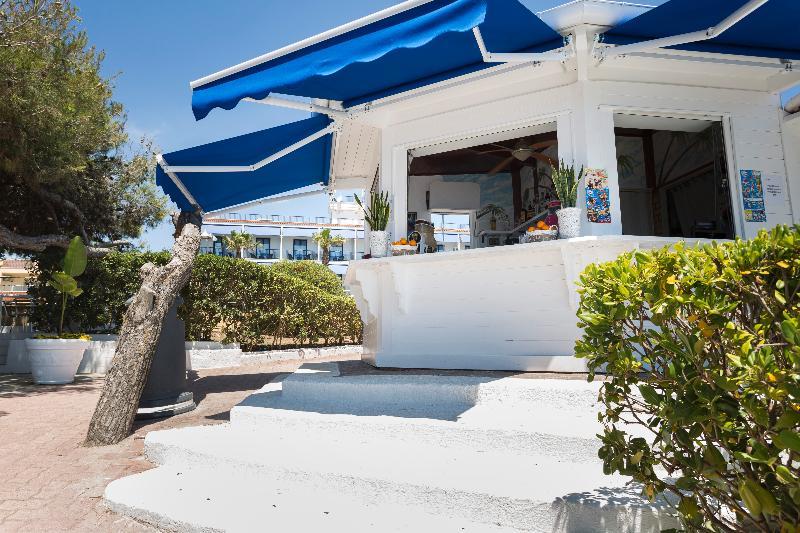 Ticho'S Greenblu Hotel Castellaneta Marina Kültér fotó