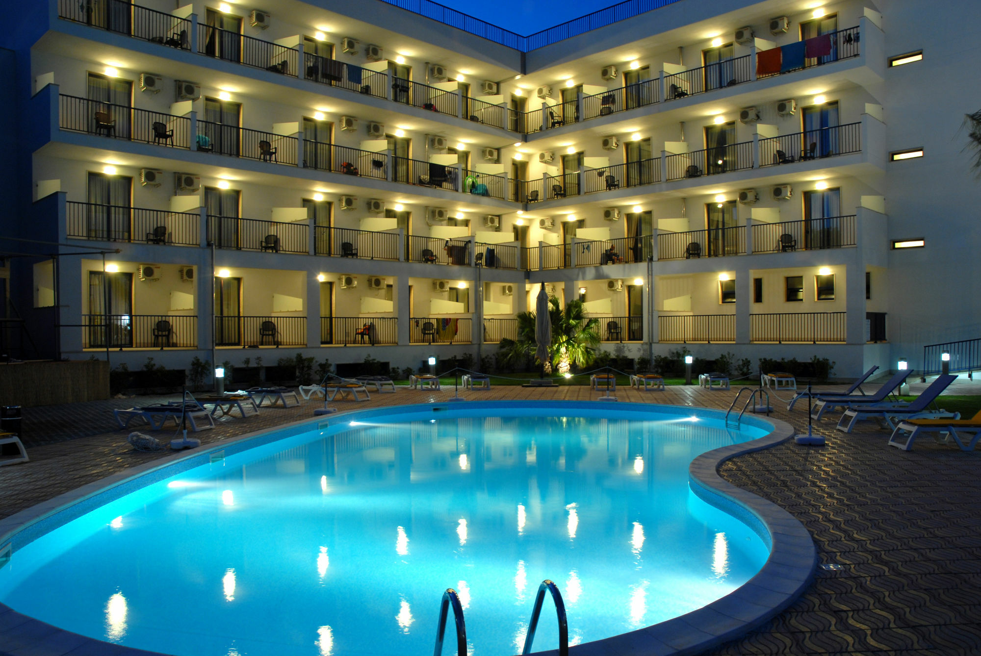 Ticho'S Greenblu Hotel Castellaneta Marina Kültér fotó